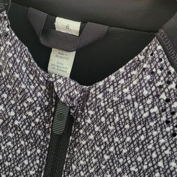 Lululemon Bomber Style Running/Workout Jacket - Picture 7 of 7